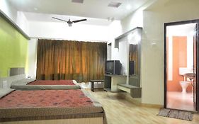 Sharan Hotel Shirdi